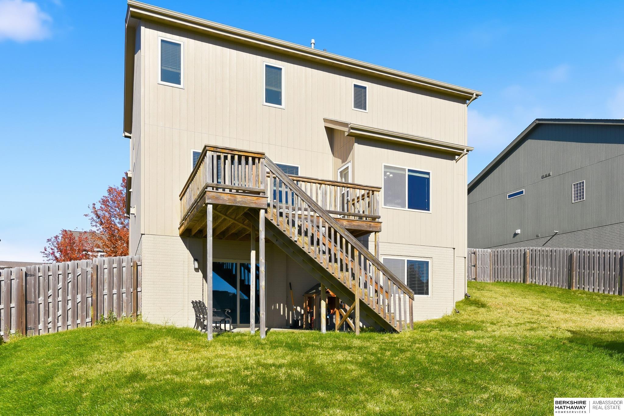 Omaha, Nebraska 68136, United States, 4 Bedrooms Bedrooms, ,2 BathroomsBathrooms,Residential,Active,240856