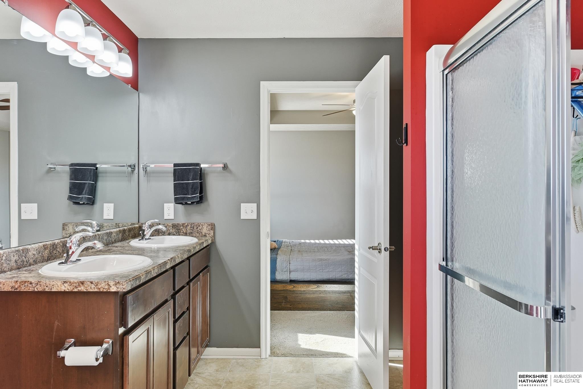 Omaha, Nebraska 68136, United States, 4 Bedrooms Bedrooms, ,2 BathroomsBathrooms,Residential,Active,240856