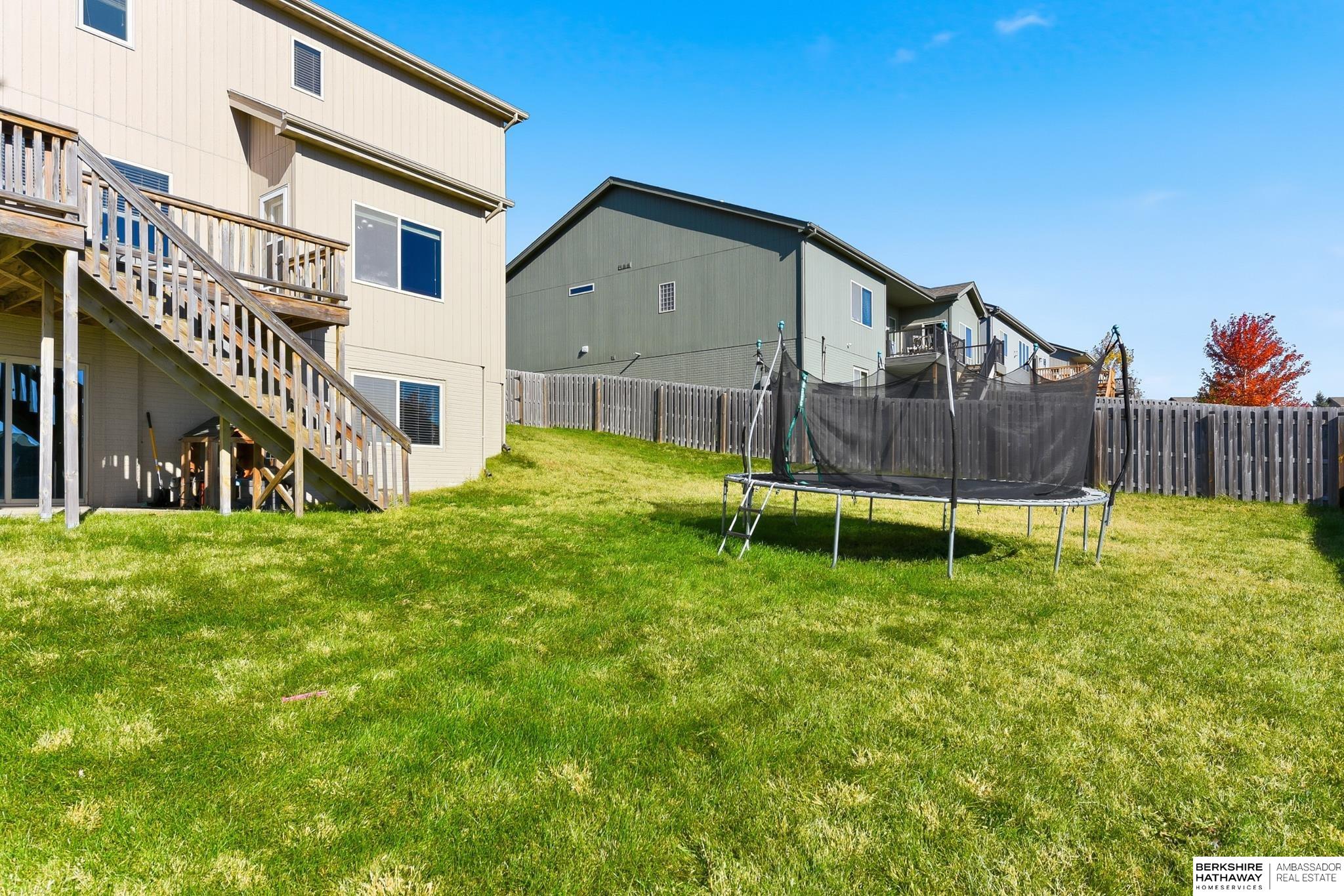 Omaha, Nebraska 68136, United States, 4 Bedrooms Bedrooms, ,2 BathroomsBathrooms,Residential,Active,240856