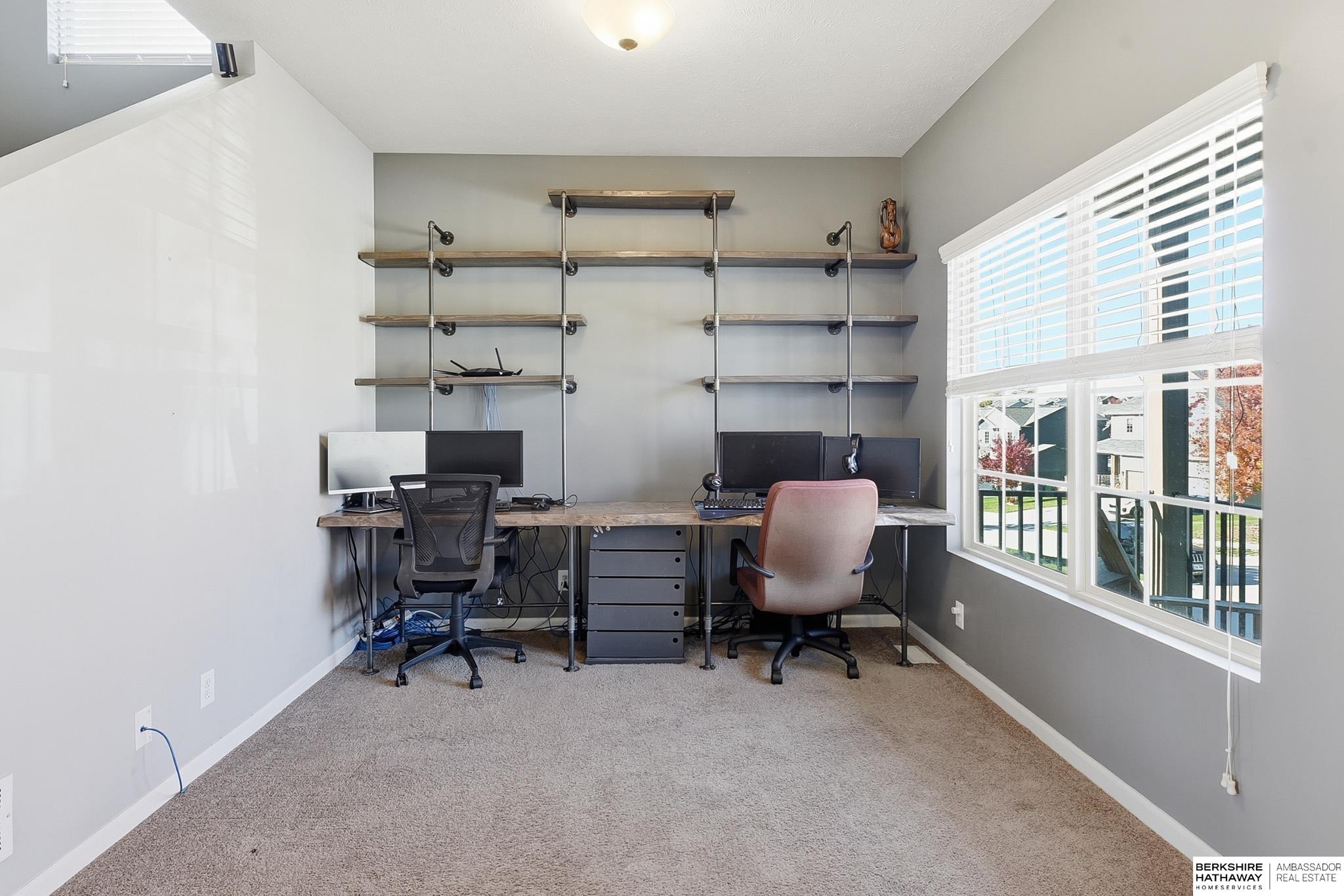 Omaha, Nebraska 68136, United States, 4 Bedrooms Bedrooms, ,2 BathroomsBathrooms,Residential,Active,240856