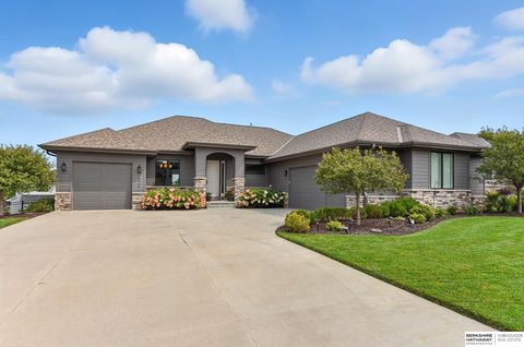 Photo of 2015 S 210th Street, Elkhorn, NE 68022 (MLS # 22525345)