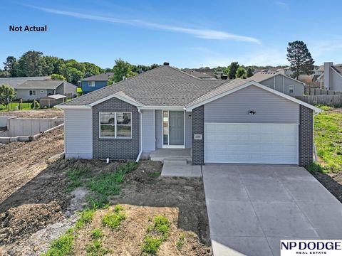 Photo of 7730 N 50th Street, Lincoln, NE 68514 (MLS # 22527614)