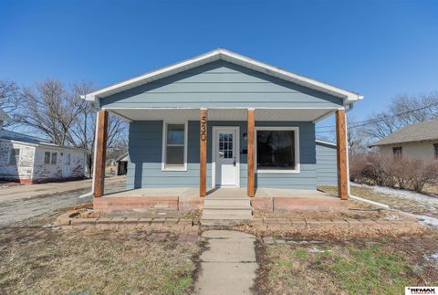 Photo of 530 W Ella Street, Beatrice, NE 68301 (MLS # 22604730)