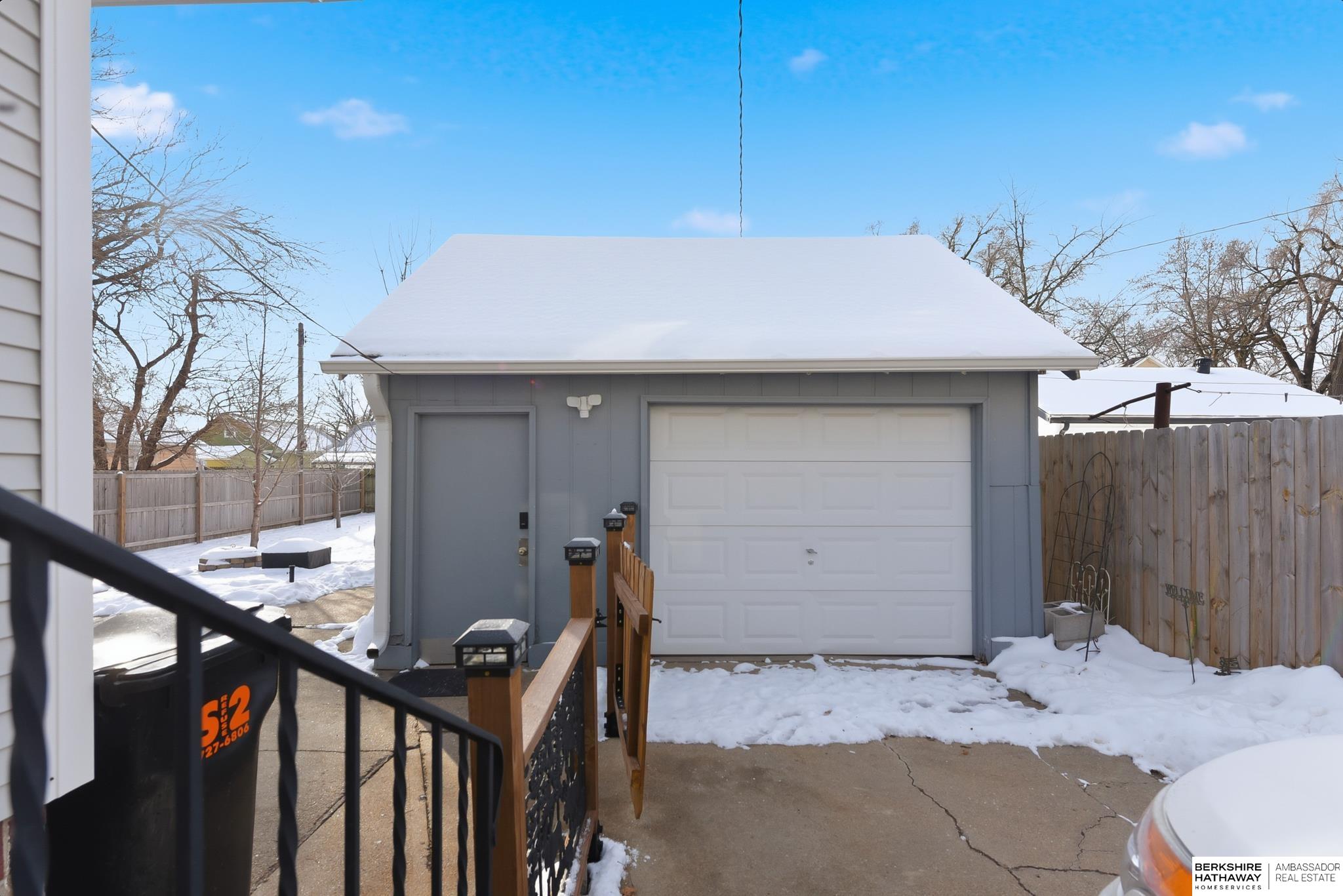 Fremont, Nebraska 68025, United States, 4 Bedrooms Bedrooms, ,2 BathroomsBathrooms,Residential,Active,252057