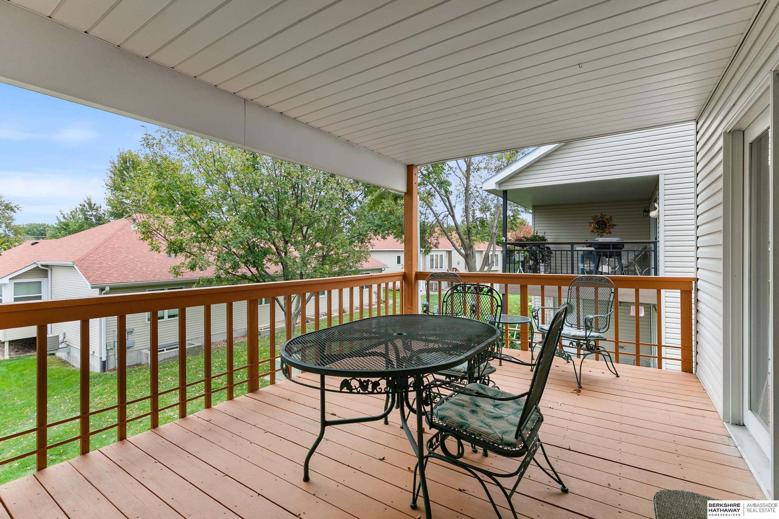 Lincoln, Nebraska 68516, United States, 3 Bedrooms Bedrooms, ,3 BathroomsBathrooms,Residential,Active,231754