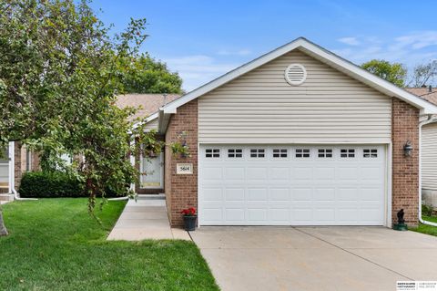 Photo of 5614 S 80th Street, Lincoln, NE 68516 (MLS # 22530472)