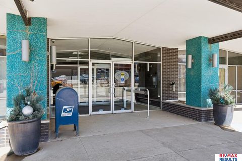 Photo of 3000 Farnam Street #7i, Omaha, NE 68131 (MLS # 22608356)