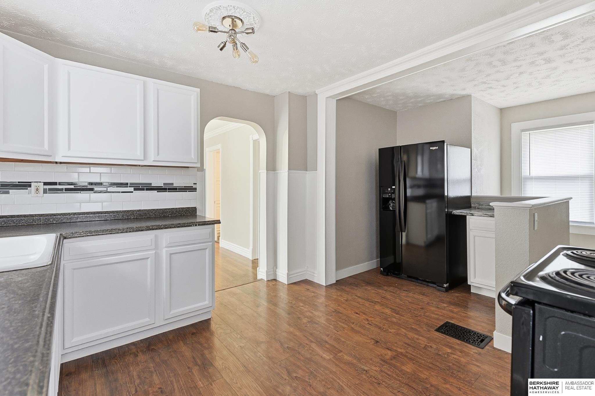 Omaha, Nebraska 68107, United States, 2 Bedrooms Bedrooms, ,2 BathroomsBathrooms,Residential,Active,240014