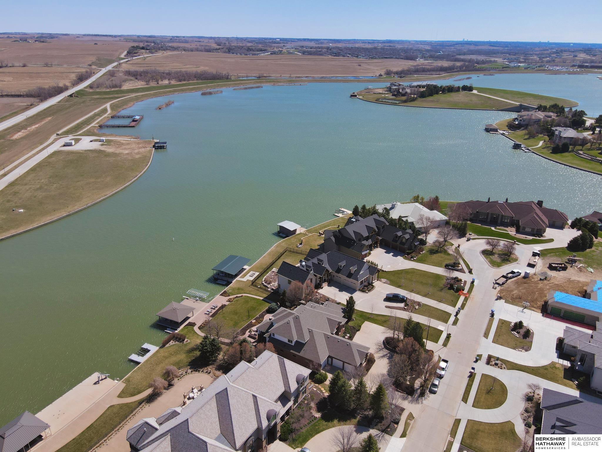 Bennington, Nebraska 68007, United States, 4 Bedrooms Bedrooms, ,6 BathroomsBathrooms,Residential,Active,109809