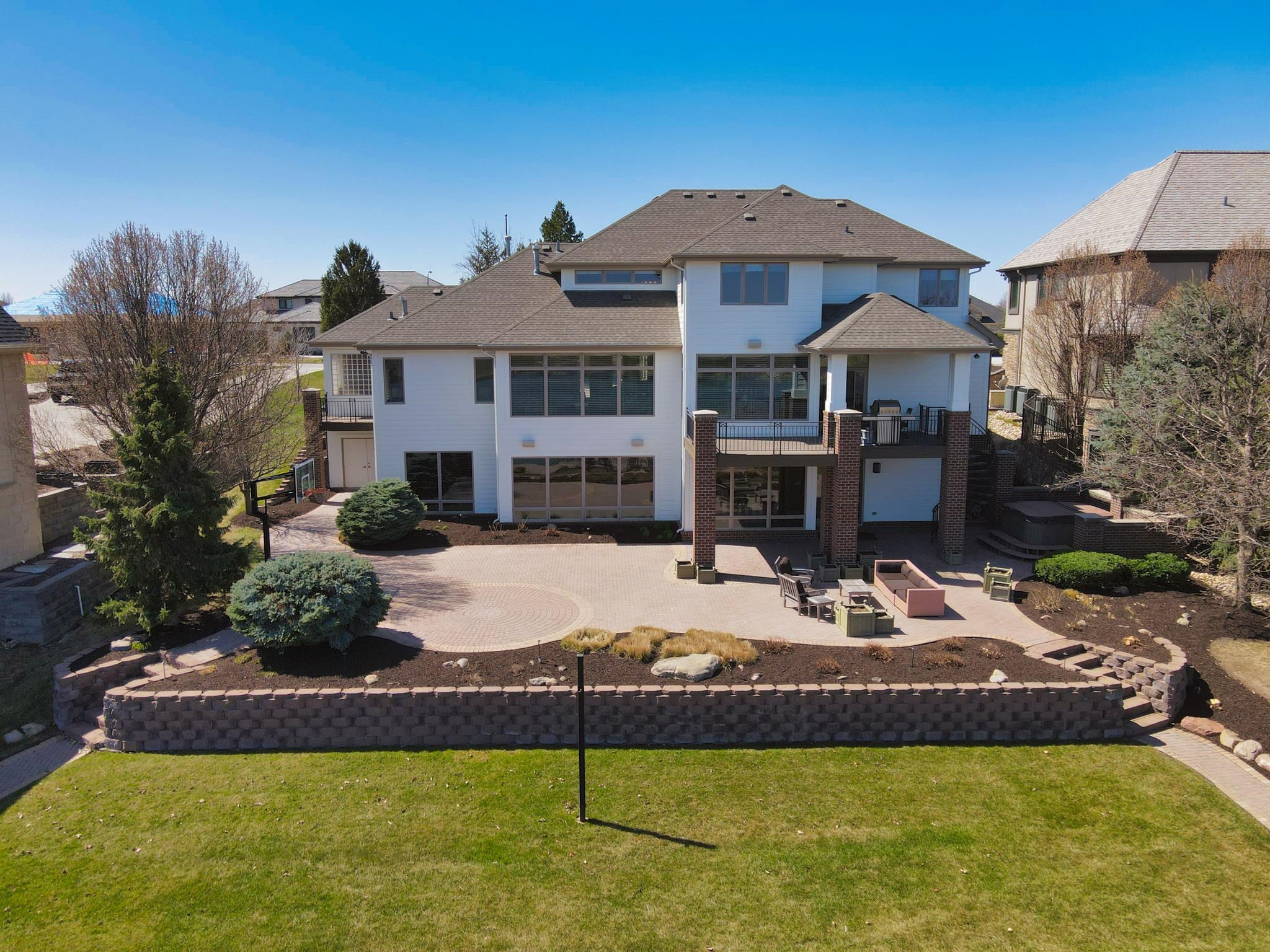 Bennington, Nebraska 68007, United States, 4 Bedrooms Bedrooms, ,6 BathroomsBathrooms,Residential,Active,109809