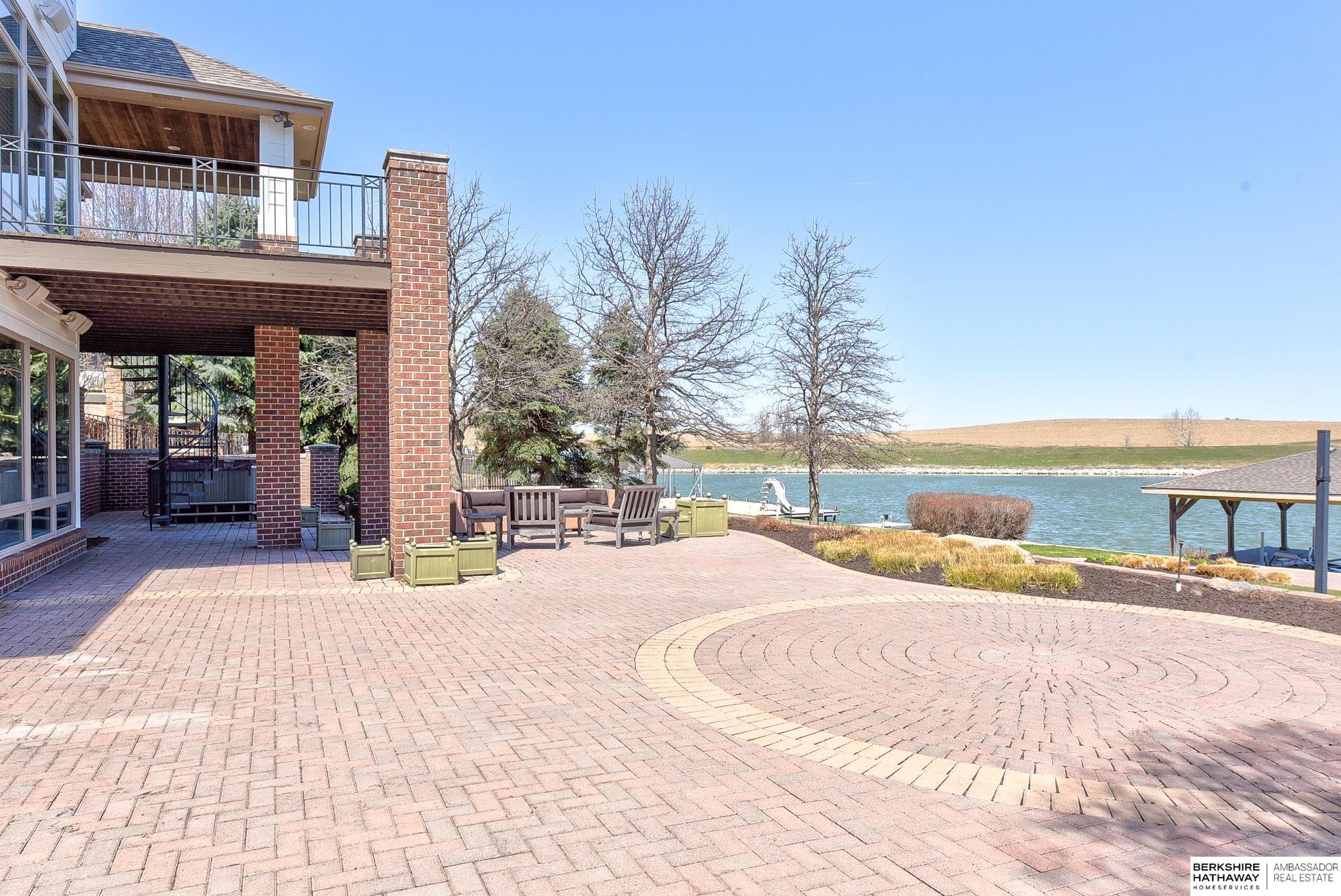 Bennington, Nebraska 68007, United States, 4 Bedrooms Bedrooms, ,6 BathroomsBathrooms,Residential,Active,109809