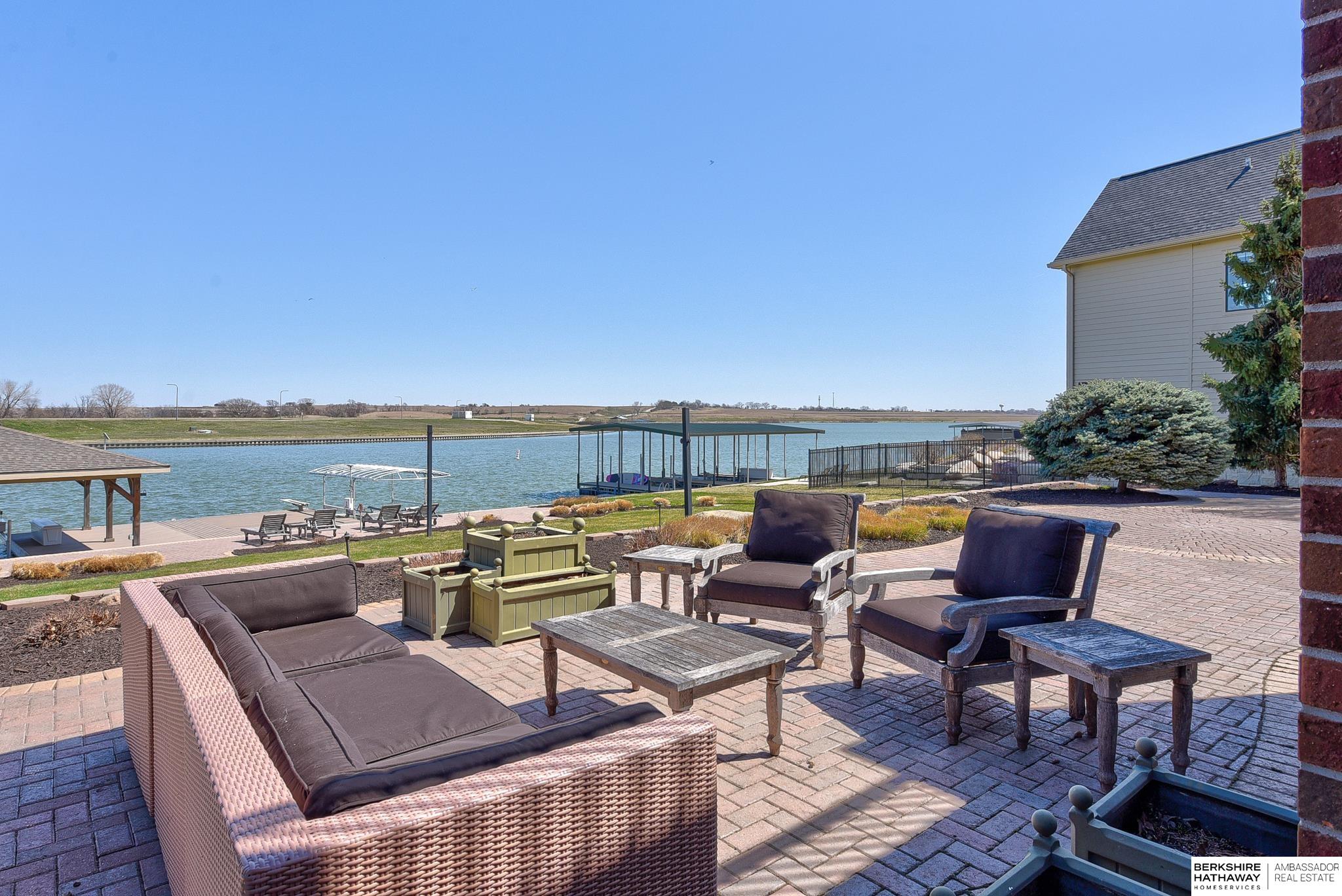 Bennington, Nebraska 68007, United States, 4 Bedrooms Bedrooms, ,6 BathroomsBathrooms,Residential,Active,109809