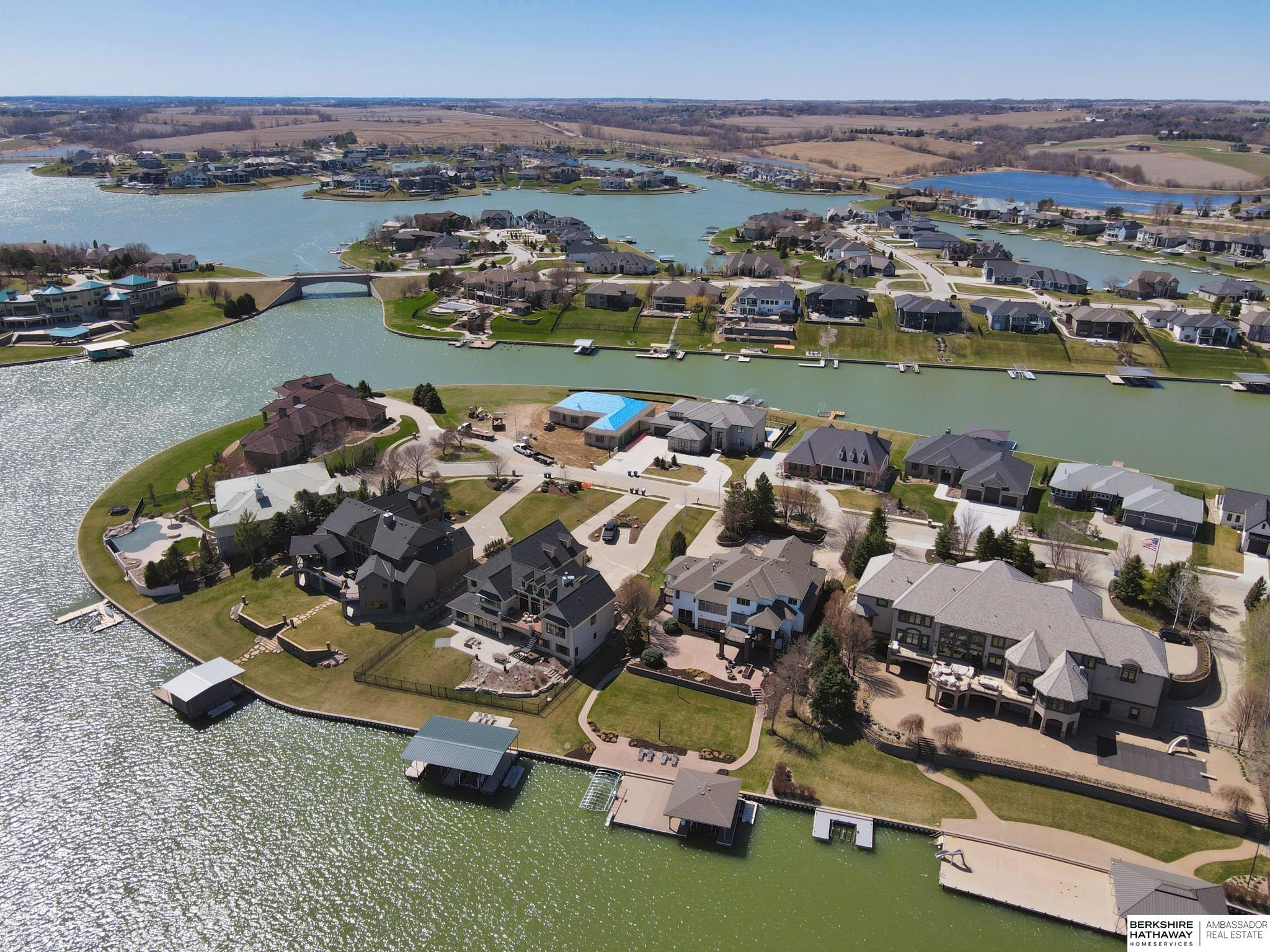 Bennington, Nebraska 68007, United States, 4 Bedrooms Bedrooms, ,6 BathroomsBathrooms,Residential,Active,109809