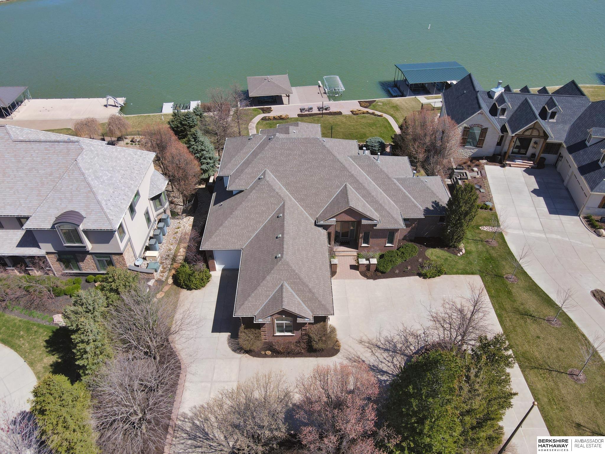 Bennington, Nebraska 68007, United States, 4 Bedrooms Bedrooms, ,6 BathroomsBathrooms,Residential,Active,109809