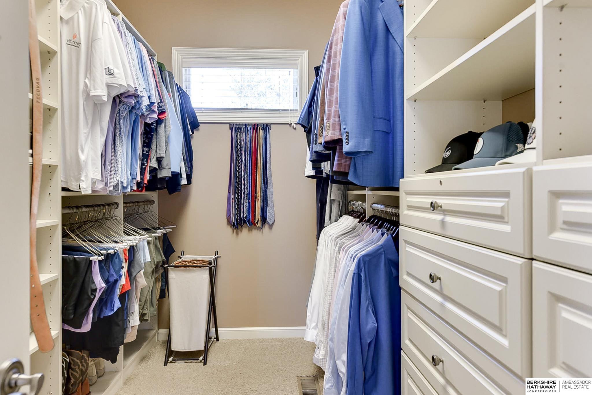 Bennington, Nebraska 68007, United States, 4 Bedrooms Bedrooms, ,6 BathroomsBathrooms,Residential,Active,109809