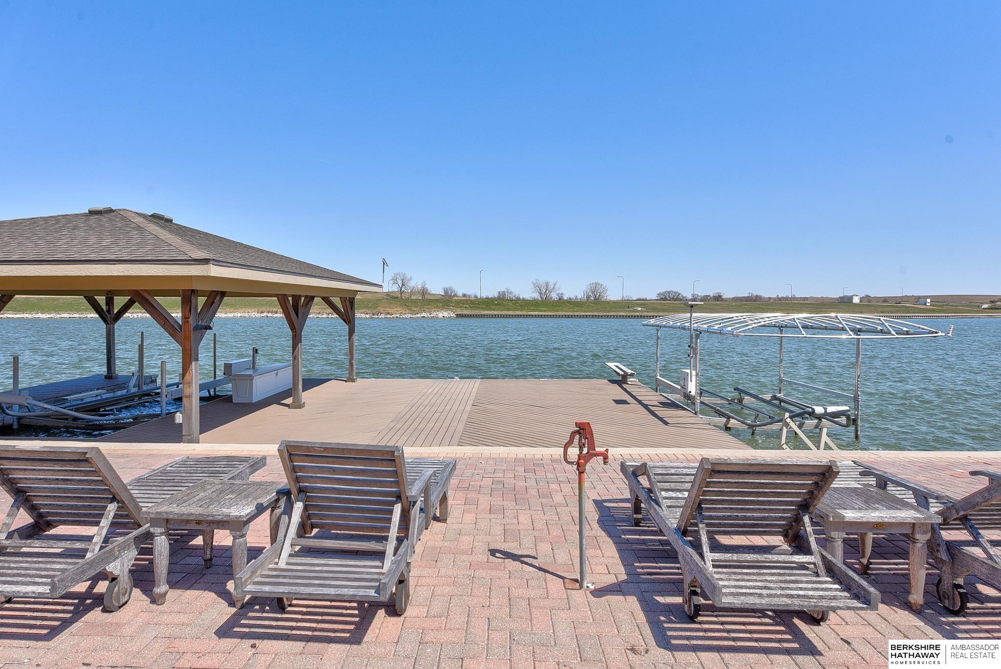 Bennington, Nebraska 68007, United States, 4 Bedrooms Bedrooms, ,6 BathroomsBathrooms,Residential,Active,109809