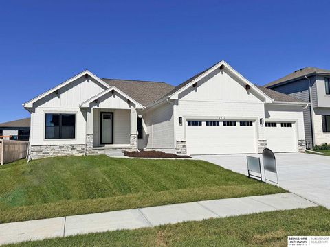 Photo of 7712 S 199th Street, Gretna, NE 68028 (MLS # 22611626)