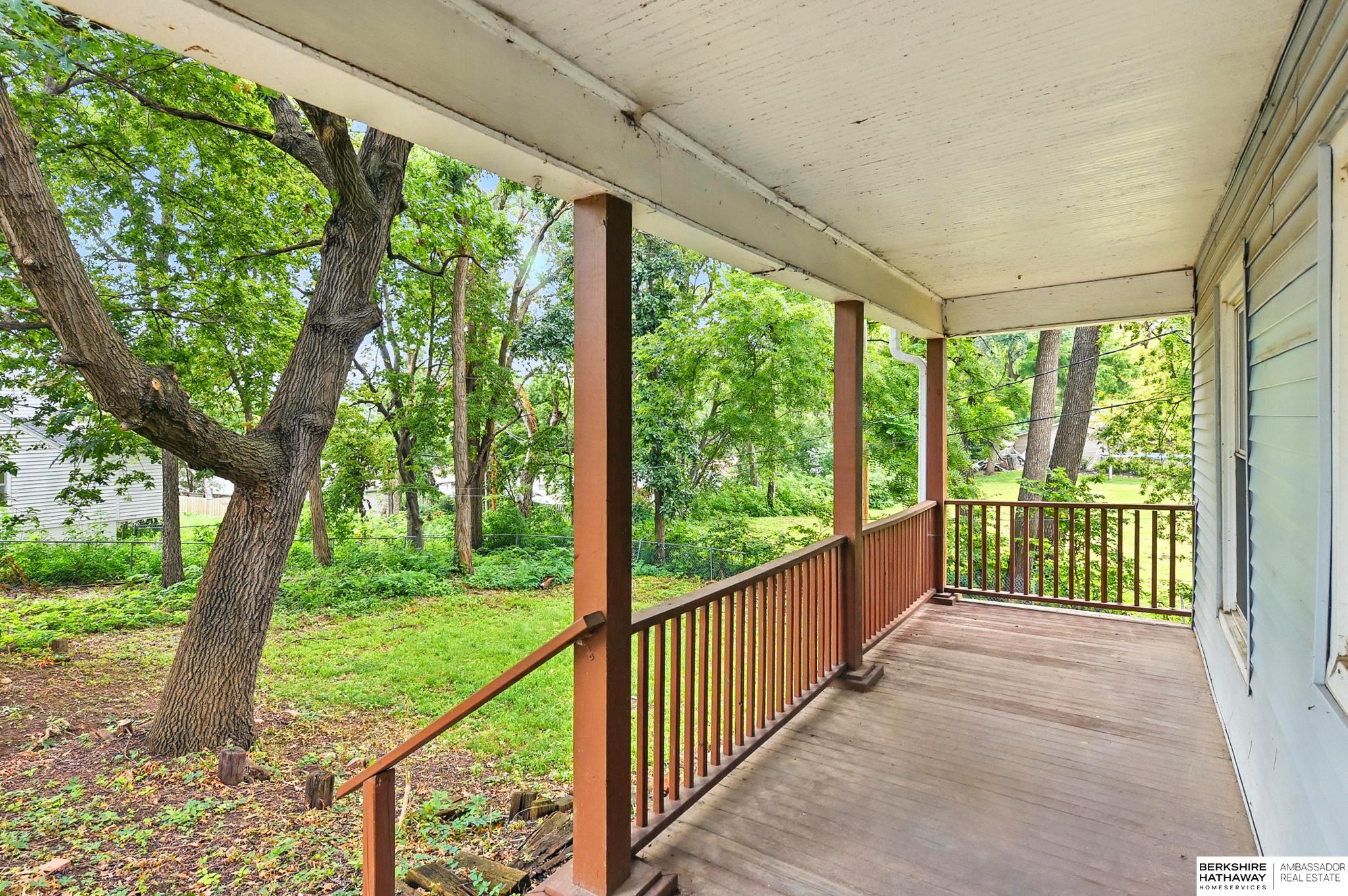 Omaha, Nebraska 68104, United States, 4 Bedrooms Bedrooms, ,2 BathroomsBathrooms,Residential,Pending,191062