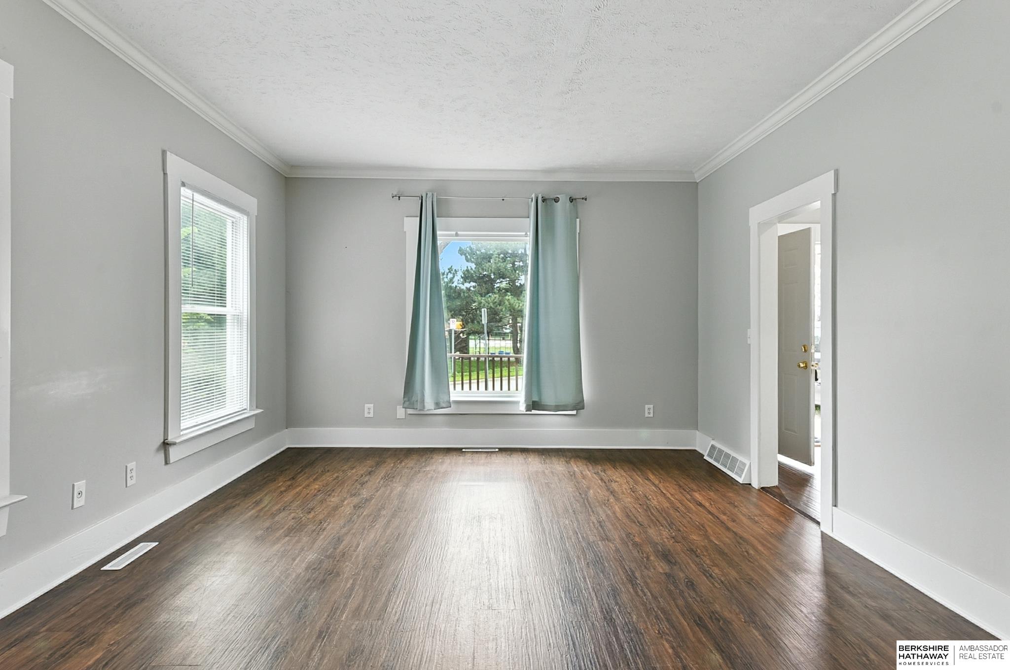 Omaha, Nebraska 68104, United States, 4 Bedrooms Bedrooms, ,2 BathroomsBathrooms,Residential,Pending,191062