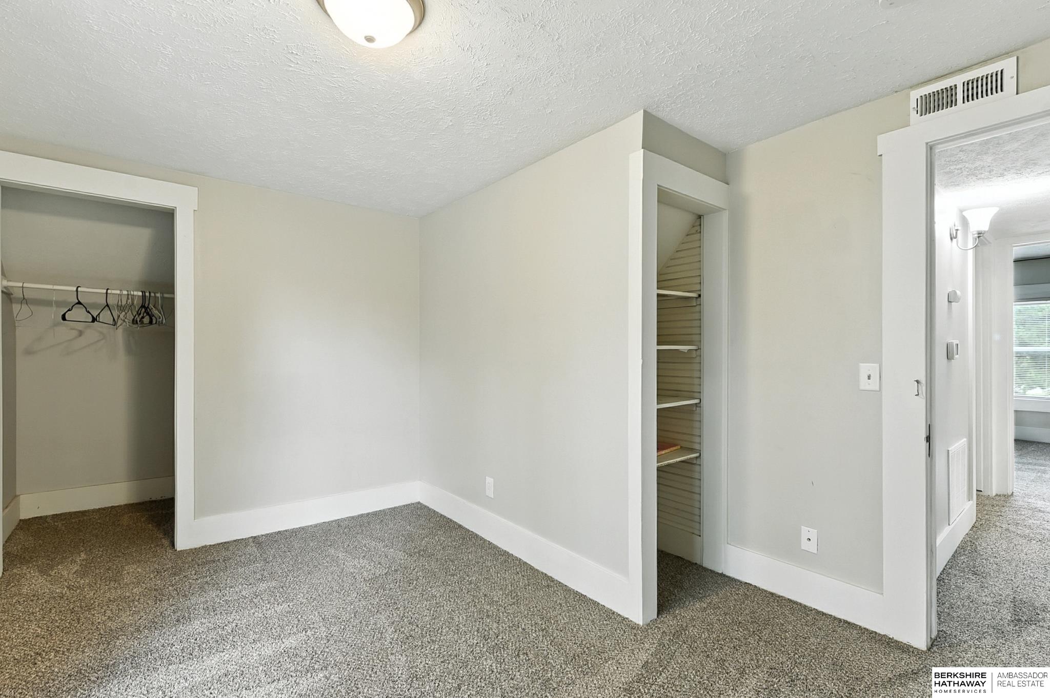 Omaha, Nebraska 68104, United States, 4 Bedrooms Bedrooms, ,2 BathroomsBathrooms,Residential,Pending,191062