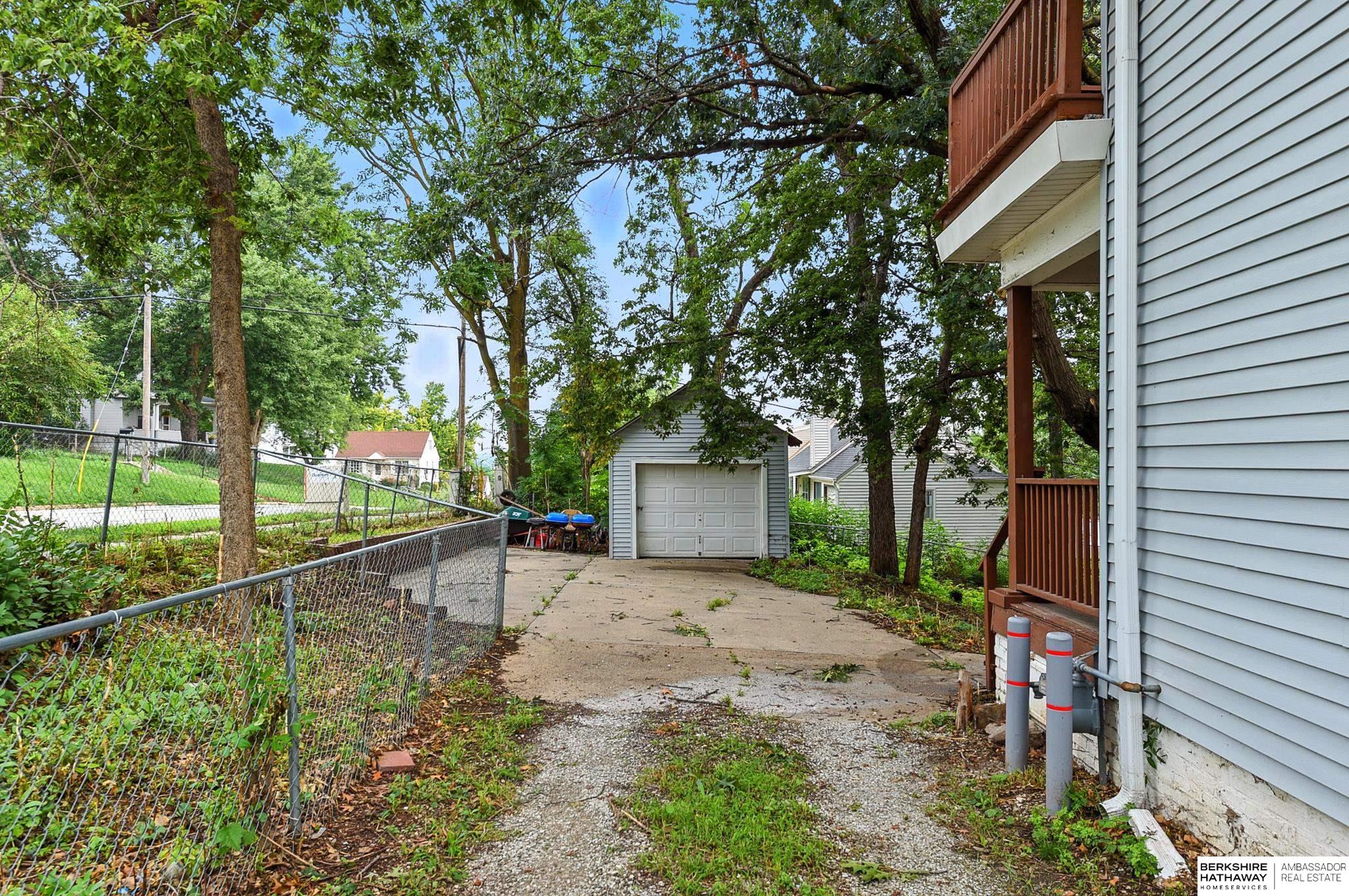 Omaha, Nebraska 68104, United States, 4 Bedrooms Bedrooms, ,2 BathroomsBathrooms,Residential,Pending,191062