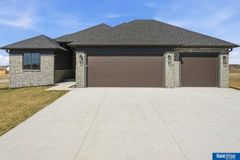 Photo of 4300 Sundrop Court, Lincoln, NE 68516 (MLS # 22607223)