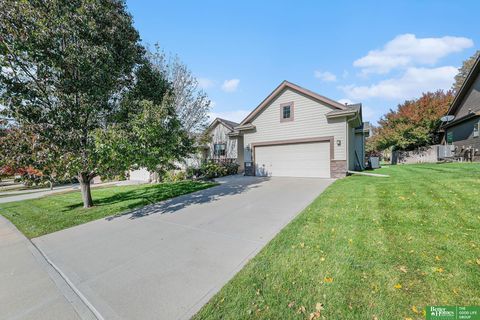 Photo of 17302 Emmet Street, Omaha, NE 68116 (MLS # 22530885) Photo of 17302 Emmet Street, Omaha, NE 68116 (MLS # 22530885)