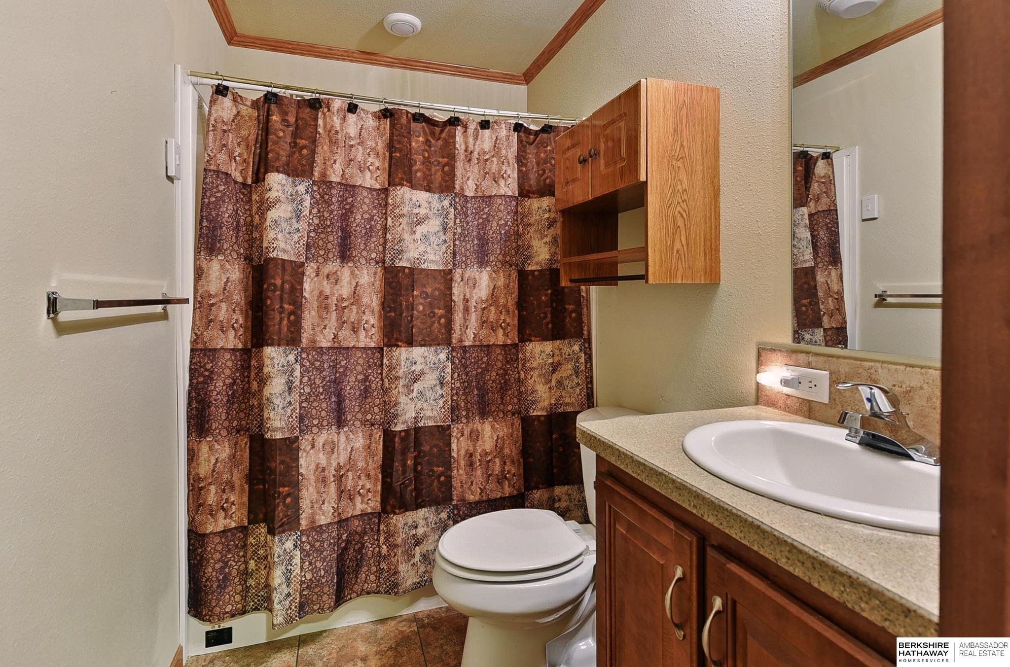 Missouri Valley, Iowa 51555, United States, 3 Bedrooms Bedrooms, ,2 BathroomsBathrooms,Residential,Active,173603