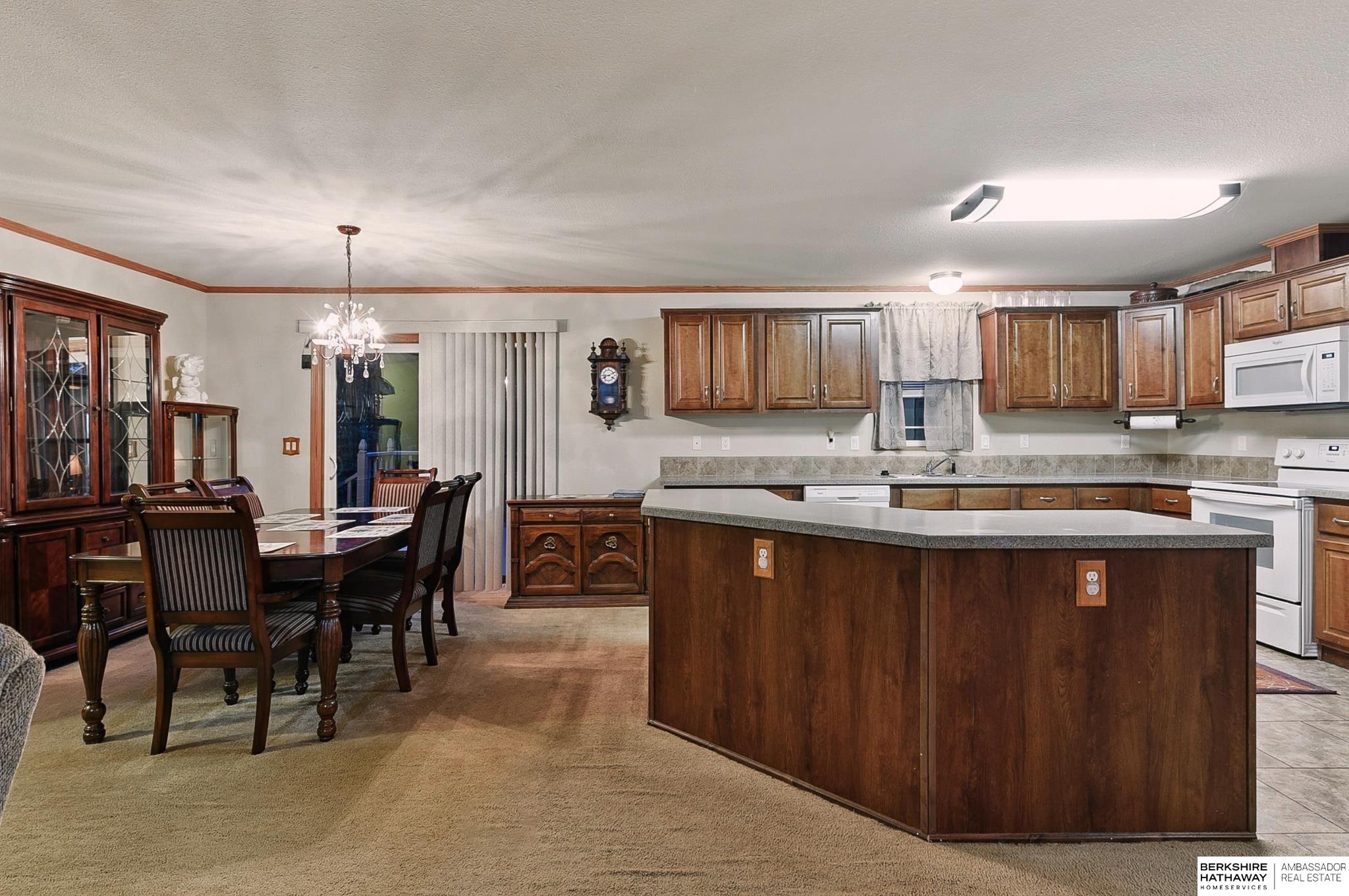 Missouri Valley, Iowa 51555, United States, 3 Bedrooms Bedrooms, ,2 BathroomsBathrooms,Residential,Active,173603