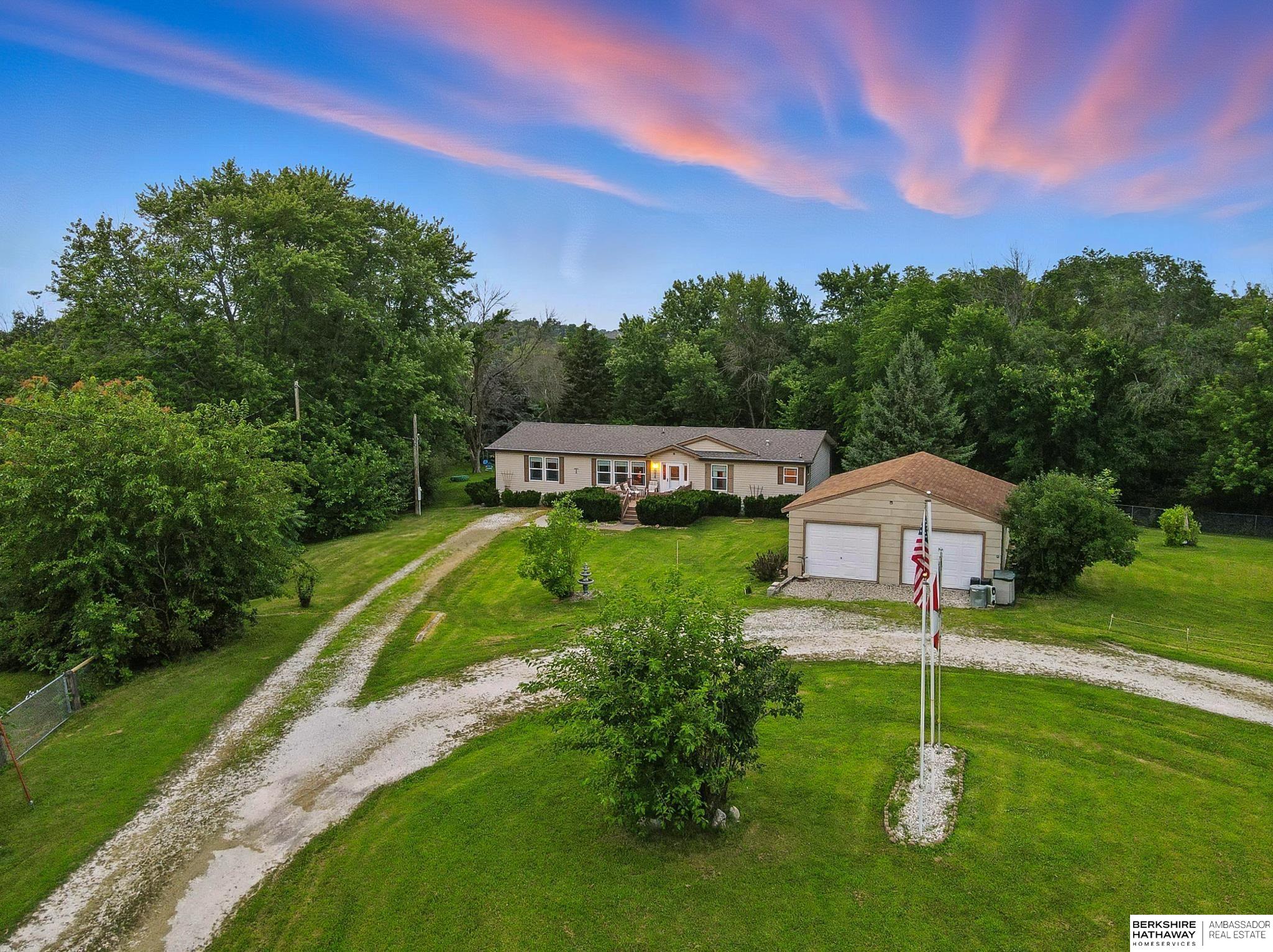 Missouri Valley, Iowa 51555, United States, 3 Bedrooms Bedrooms, ,2 BathroomsBathrooms,Residential,Active,173603