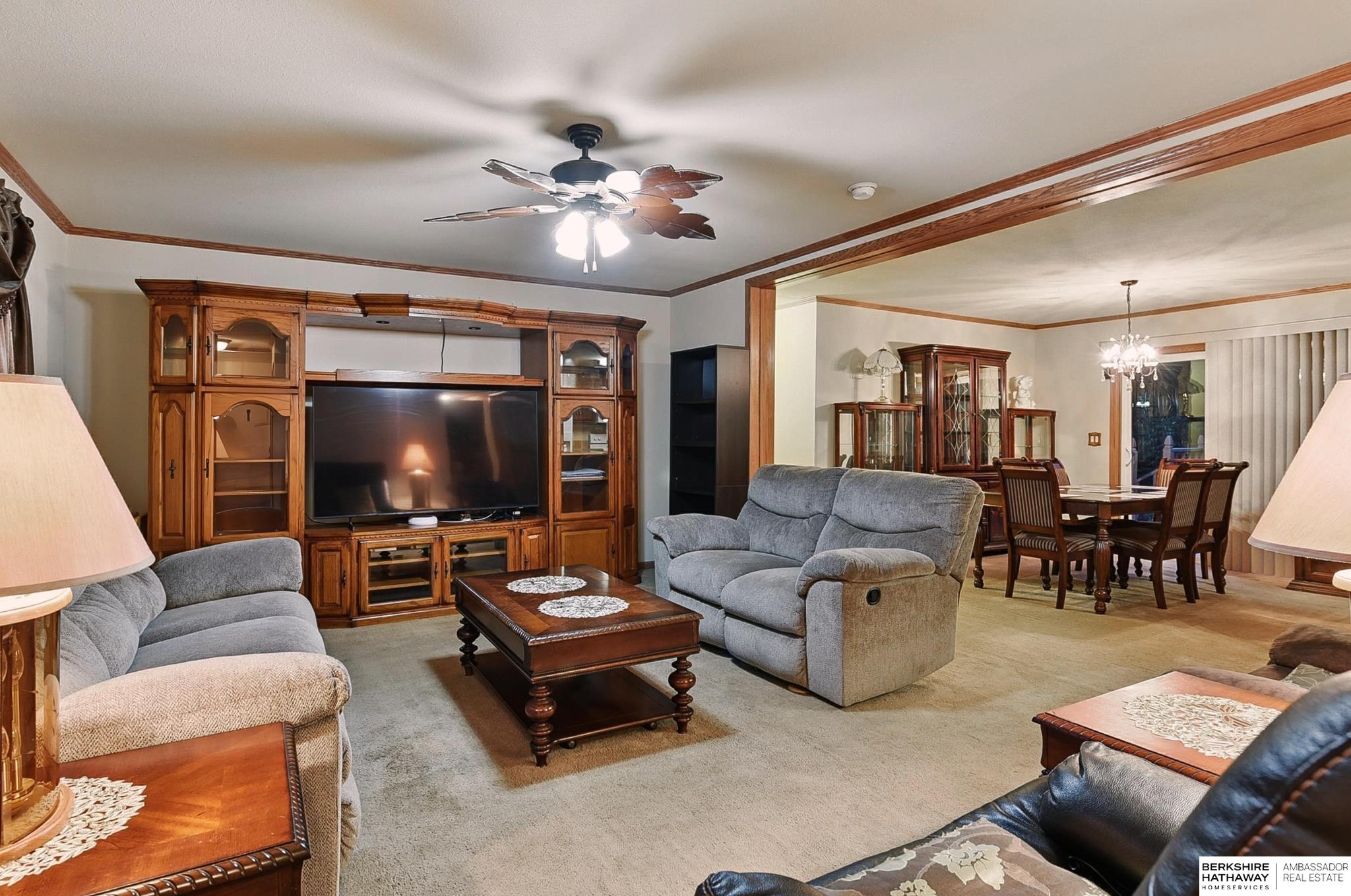 Missouri Valley, Iowa 51555, United States, 3 Bedrooms Bedrooms, ,2 BathroomsBathrooms,Residential,Active,173603