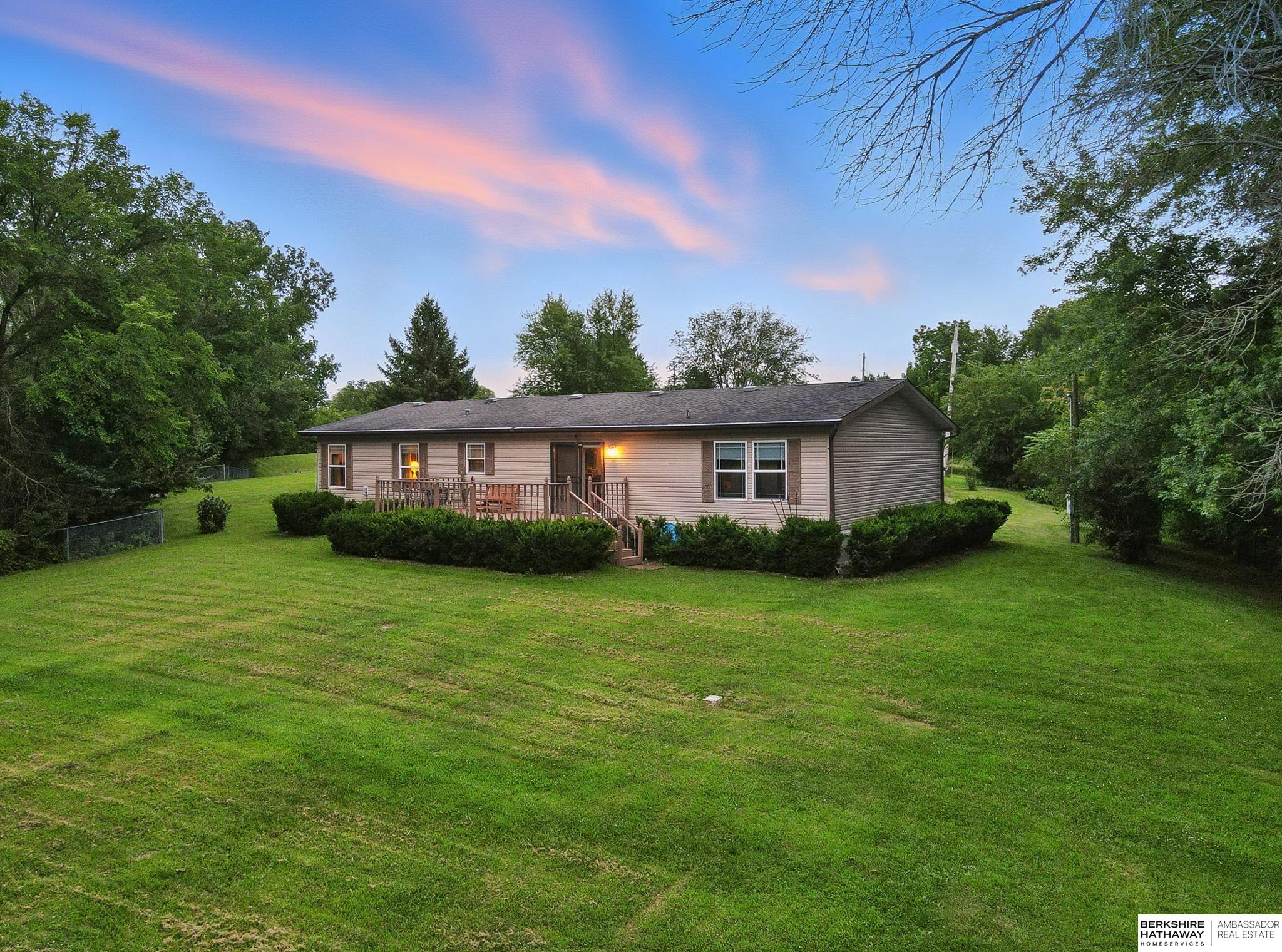 Missouri Valley, Iowa 51555, United States, 3 Bedrooms Bedrooms, ,2 BathroomsBathrooms,Residential,Active,173603