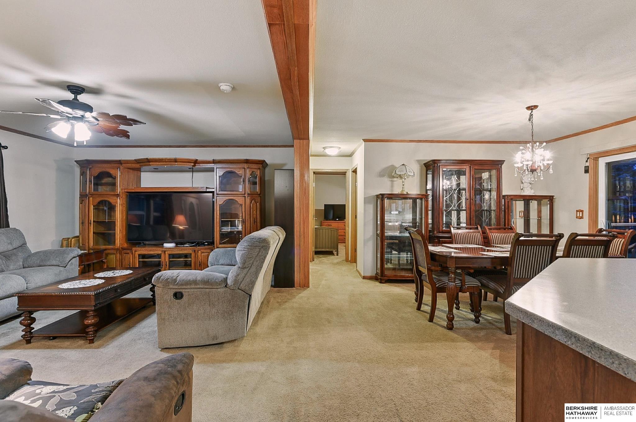 Missouri Valley, Iowa 51555, United States, 3 Bedrooms Bedrooms, ,2 BathroomsBathrooms,Residential,Active,173603