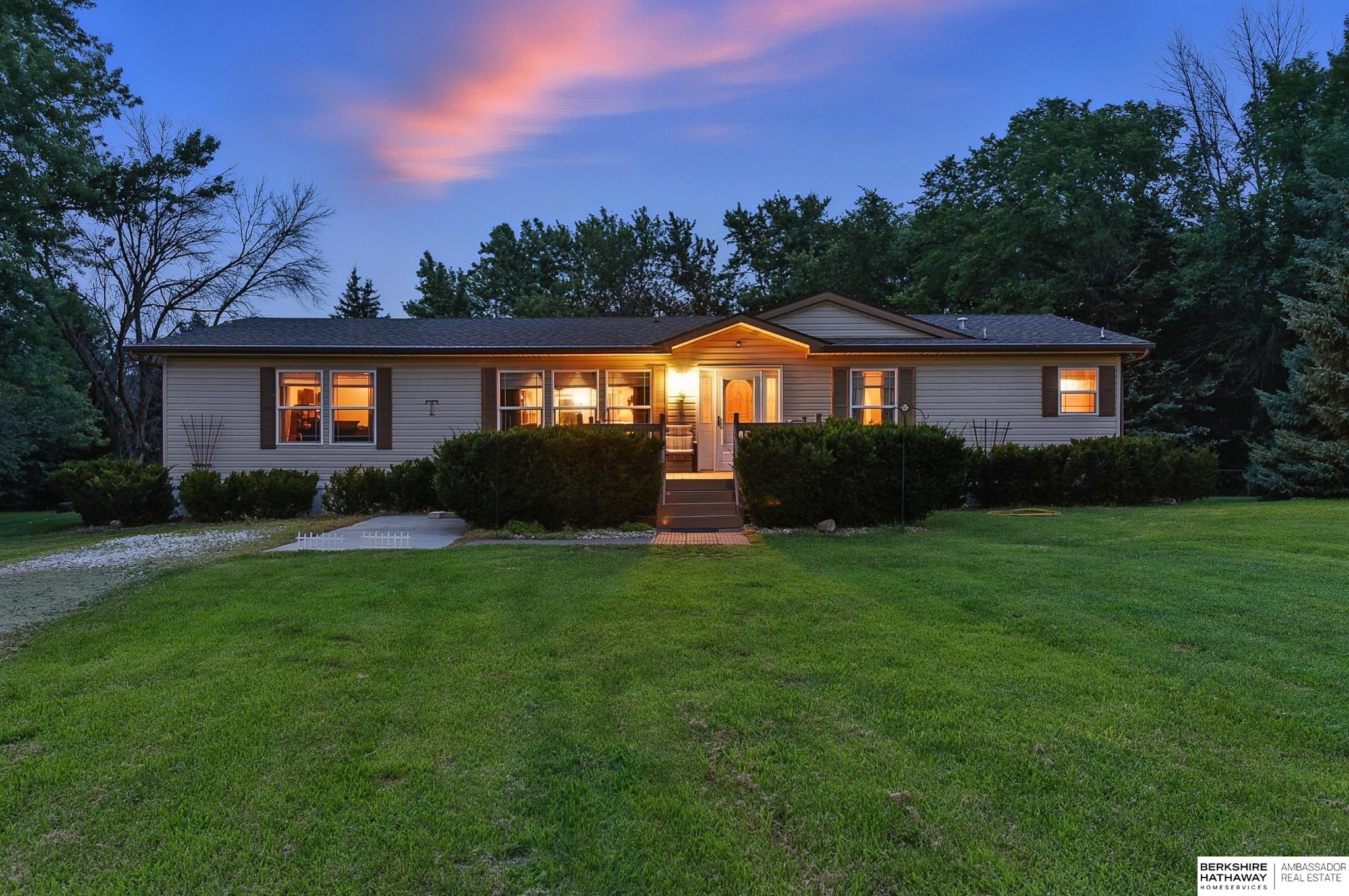 Missouri Valley, Iowa 51555, United States, 3 Bedrooms Bedrooms, ,2 BathroomsBathrooms,Residential,Active,173603