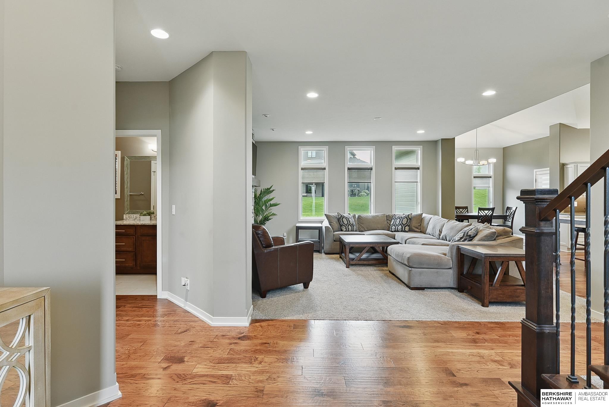 Elkhorn, Nebraska 68022, United States, 5 Bedrooms Bedrooms, ,4 BathroomsBathrooms,Residential,Active,179298