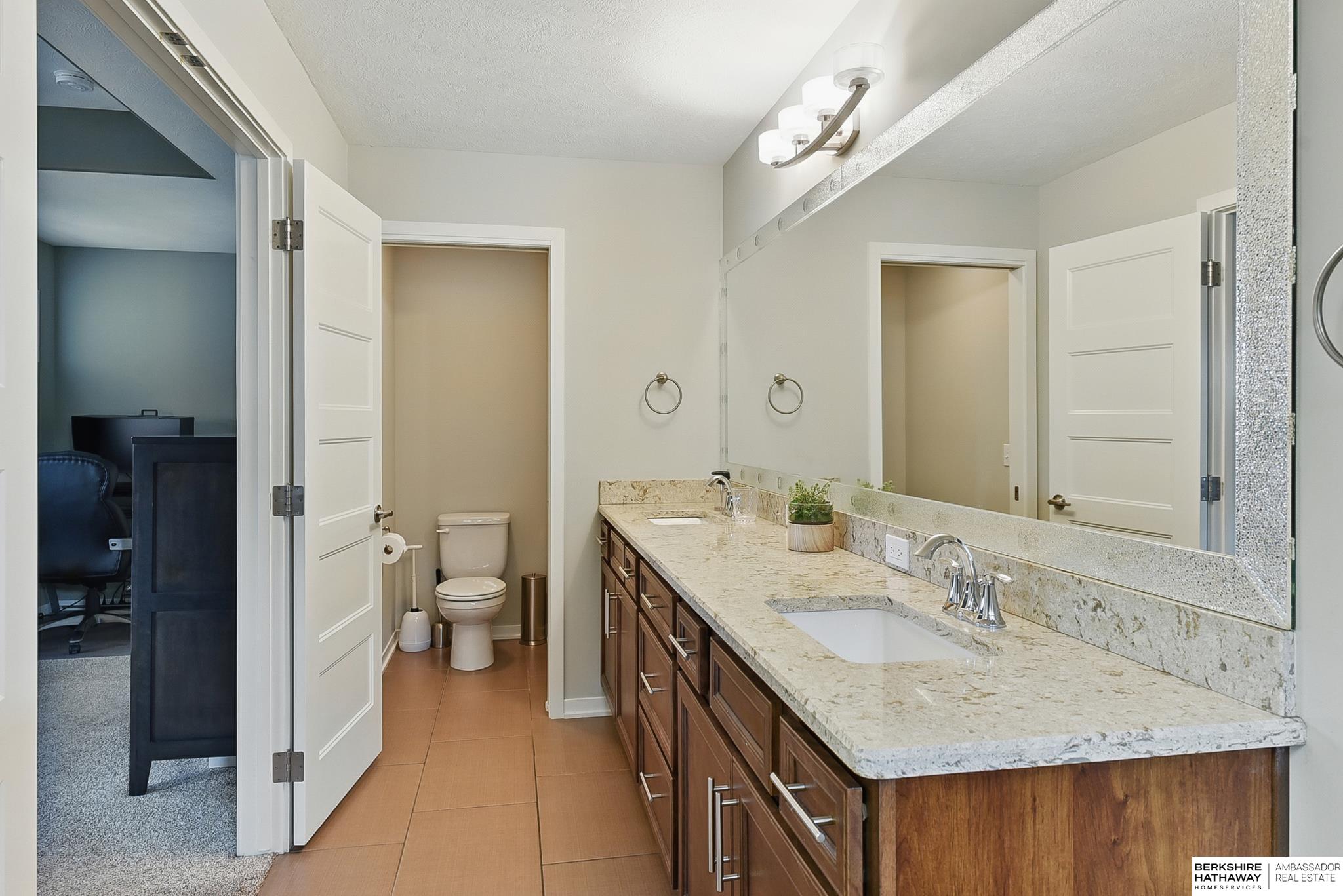 Elkhorn, Nebraska 68022, United States, 5 Bedrooms Bedrooms, ,4 BathroomsBathrooms,Residential,Active,179298