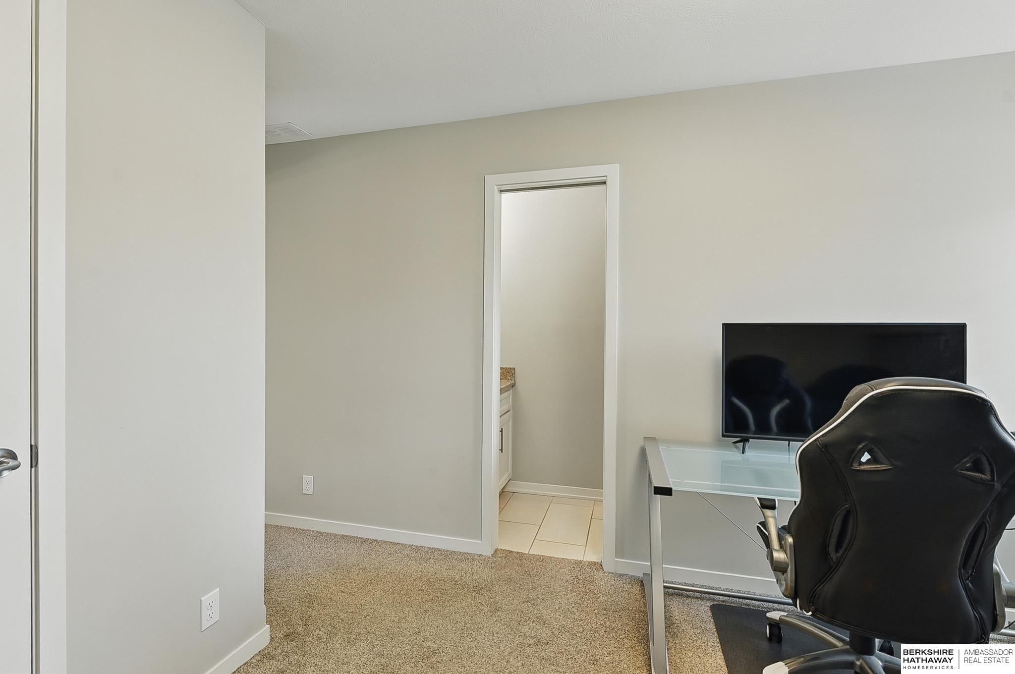 Elkhorn, Nebraska 68022, United States, 5 Bedrooms Bedrooms, ,4 BathroomsBathrooms,Residential,Active,179298