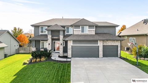 Photo of 19965 Polk Street, Omaha, NE 68135 (MLS # 22602905)