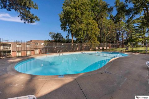 Photo of 12025 Pierce Plaza #323, Omaha, NE 68144 (MLS # 22608097)