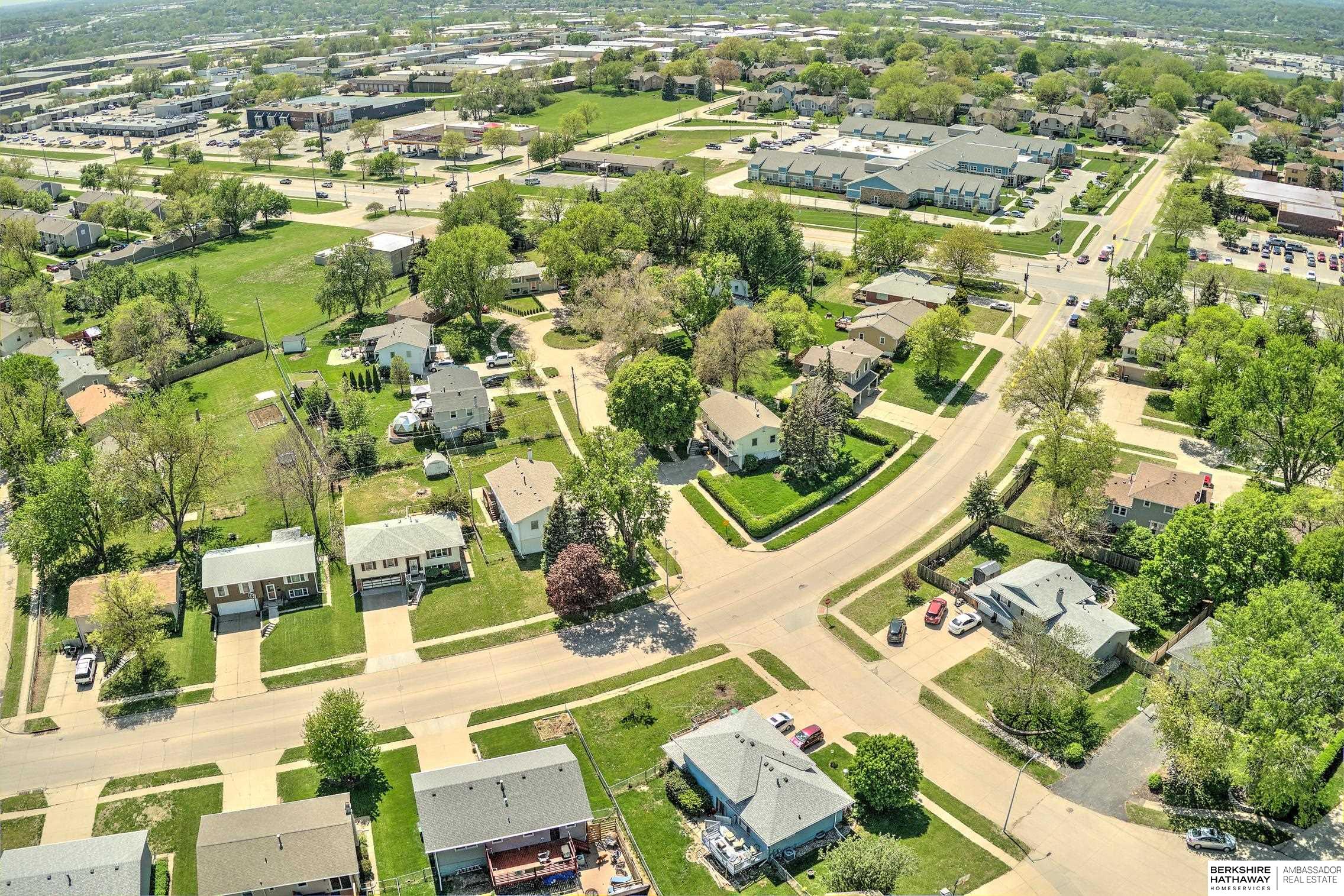 Omaha, Nebraska 68144, United States, 3 Bedrooms Bedrooms, ,2 BathroomsBathrooms,Residential,Pending,144879