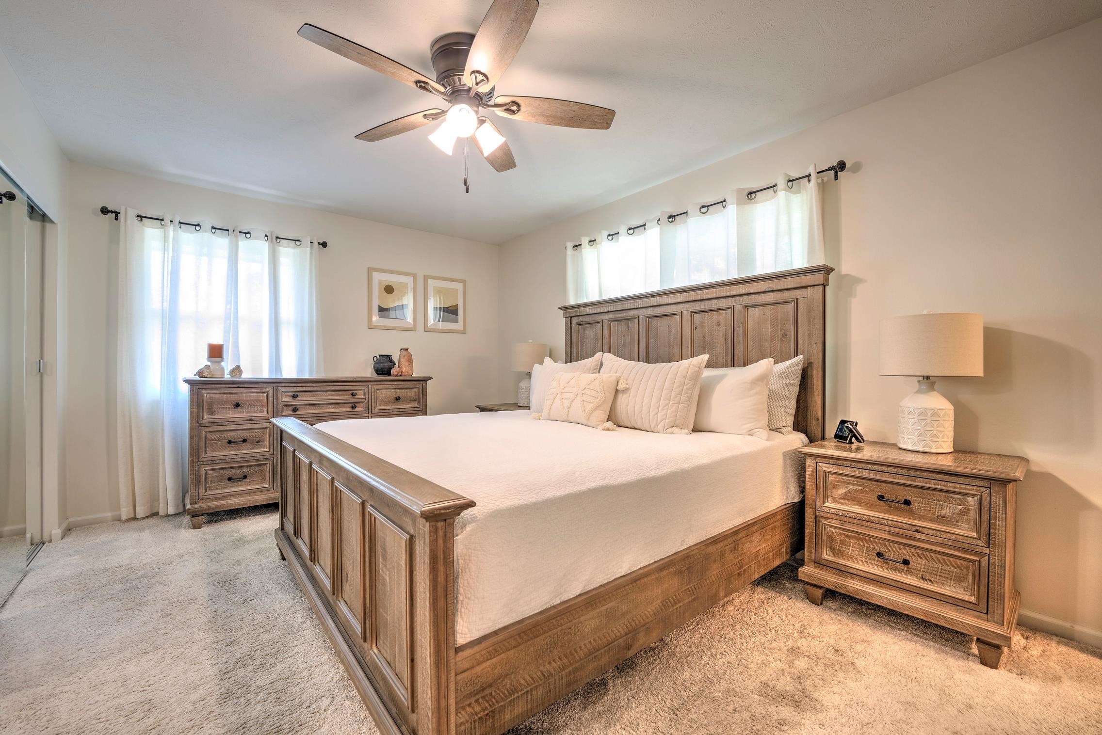 Omaha, Nebraska 68144, United States, 3 Bedrooms Bedrooms, ,2 BathroomsBathrooms,Residential,Pending,144879