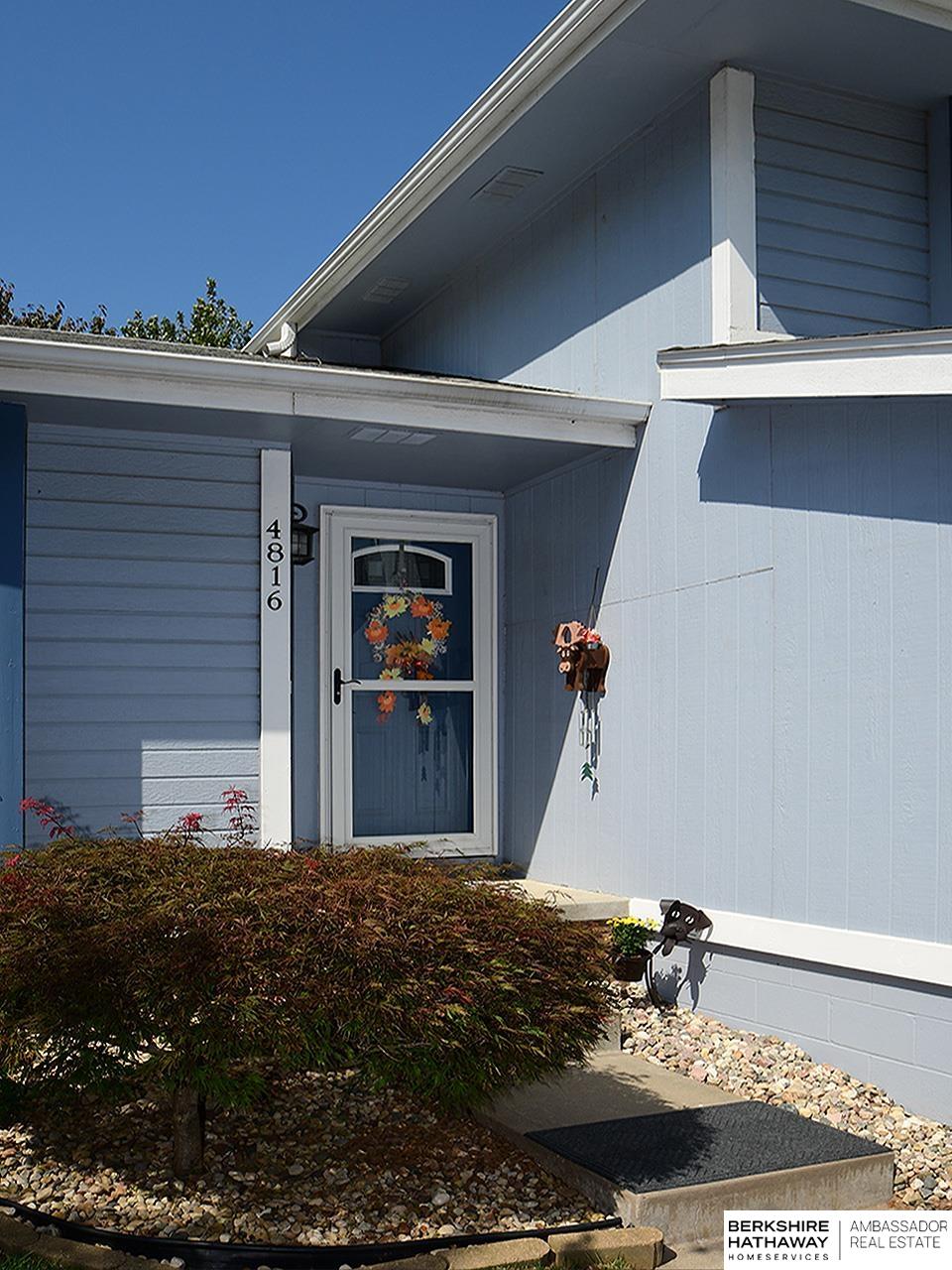 Omaha, Nebraska 68135, United States, 3 Bedrooms Bedrooms, ,3 BathroomsBathrooms,Residential,Active,217044