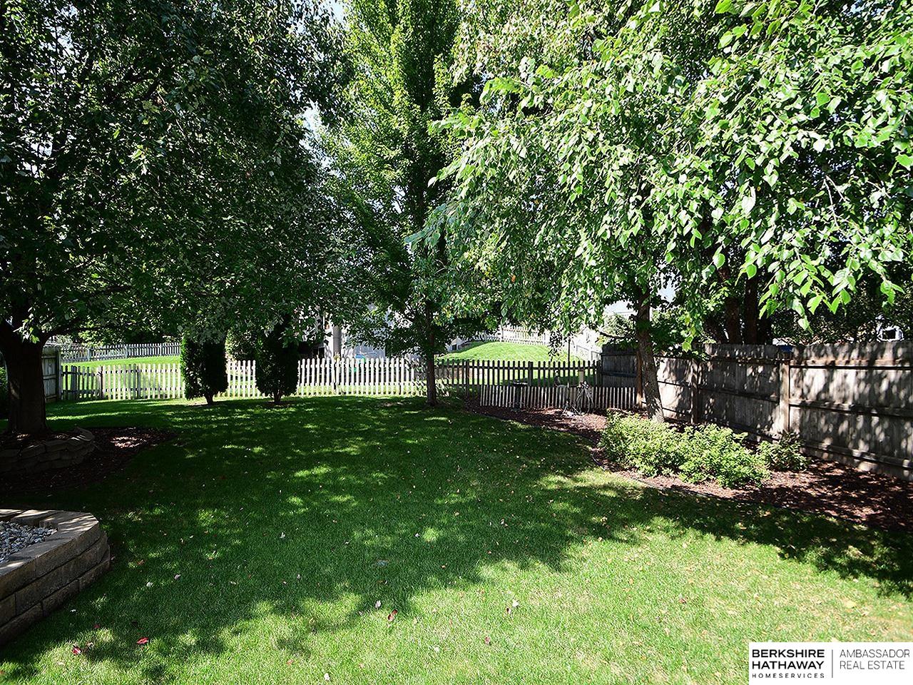 Omaha, Nebraska 68135, United States, 3 Bedrooms Bedrooms, ,3 BathroomsBathrooms,Residential,Active,217044