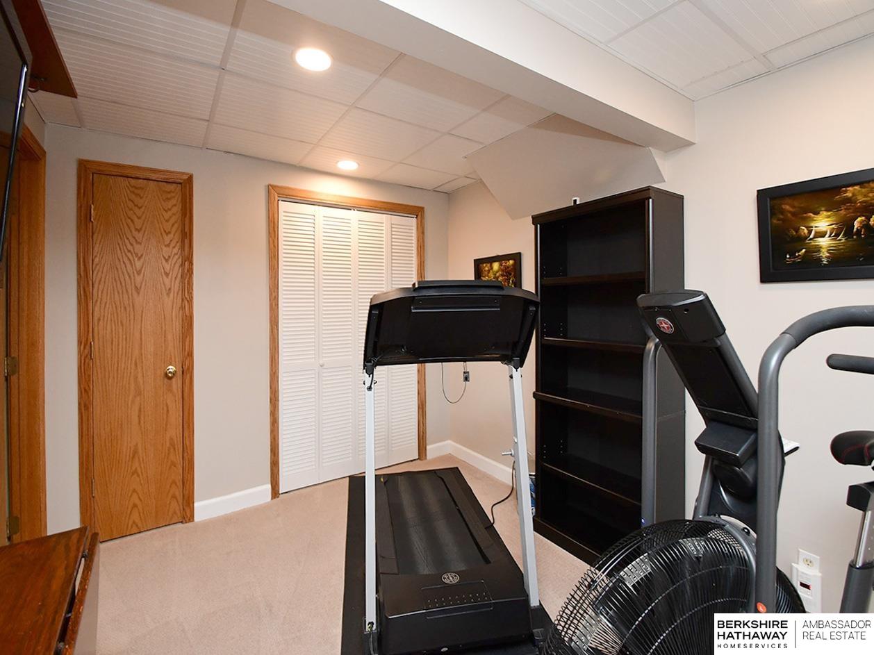 Omaha, Nebraska 68135, United States, 3 Bedrooms Bedrooms, ,3 BathroomsBathrooms,Residential,Active,217044