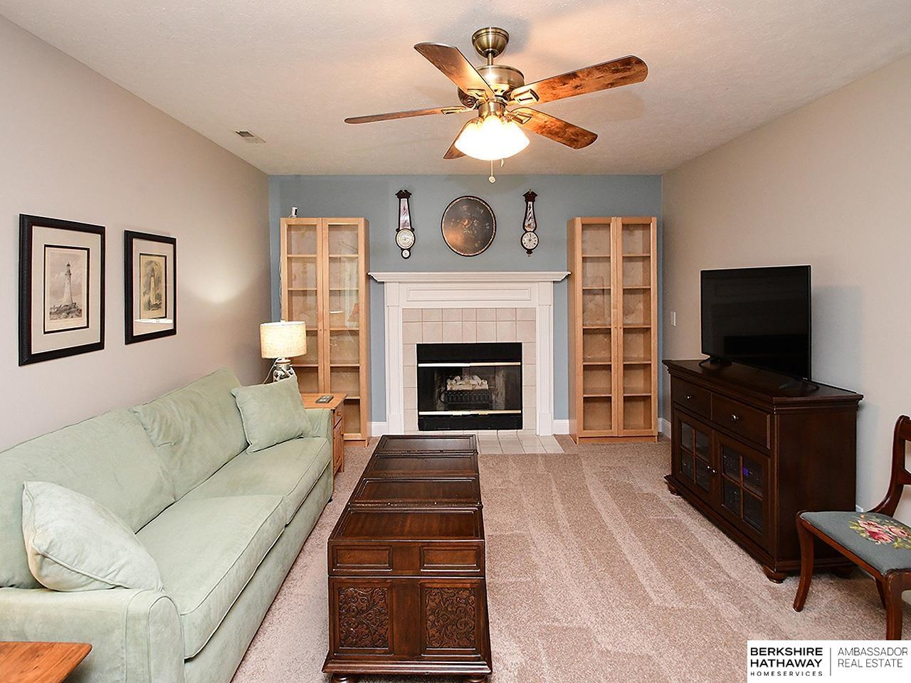 Omaha, Nebraska 68135, United States, 3 Bedrooms Bedrooms, ,3 BathroomsBathrooms,Residential,Active,217044