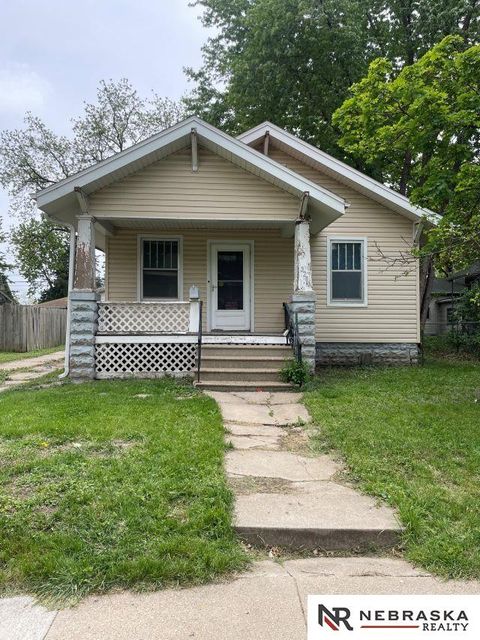 Photo of 3269 Orchard Street, Lincoln, NE 68503 (MLS # 22612607)