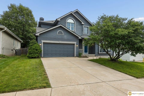 Photo of 4259 N 164 Street, Omaha, NE 68116 (MLS # 22626218)