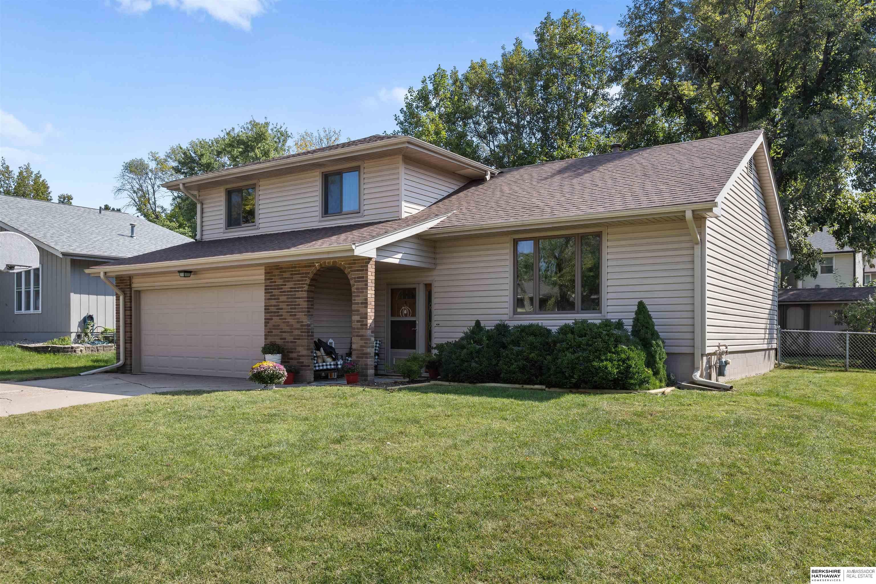 Papillion, Nebraska 68046, United States, 3 Bedrooms Bedrooms, ,2 BathroomsBathrooms,Residential,Active,227545