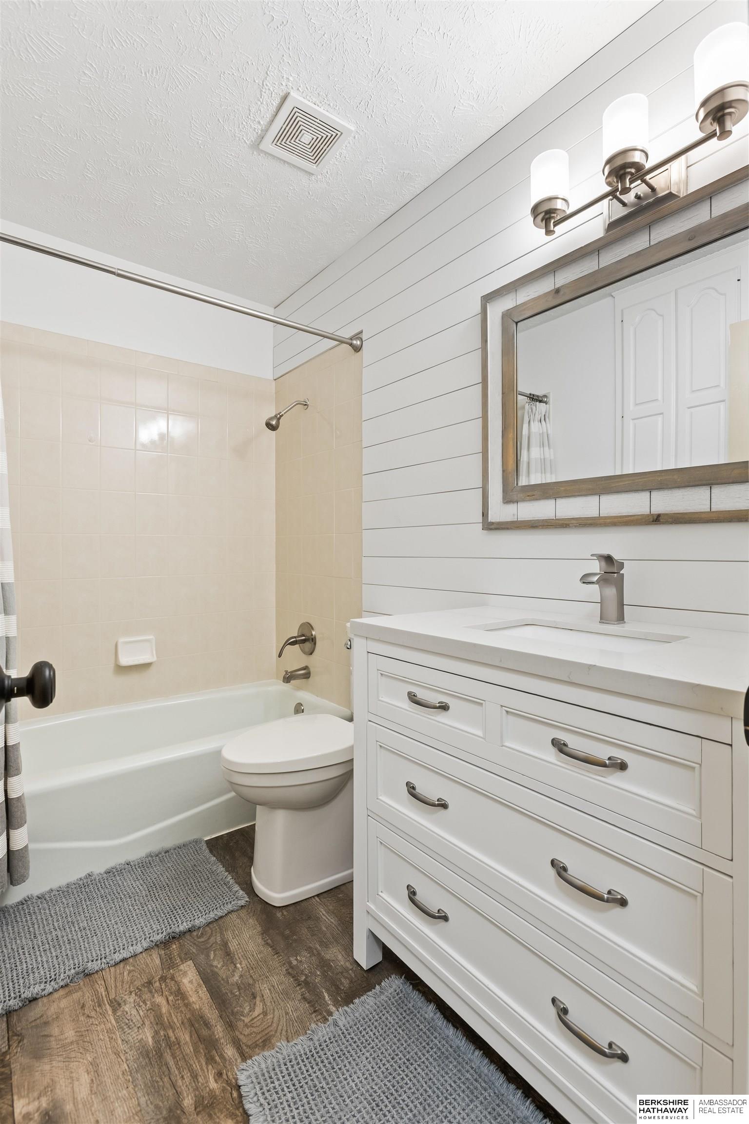 Papillion, Nebraska 68046, United States, 3 Bedrooms Bedrooms, ,2 BathroomsBathrooms,Residential,Active,227545