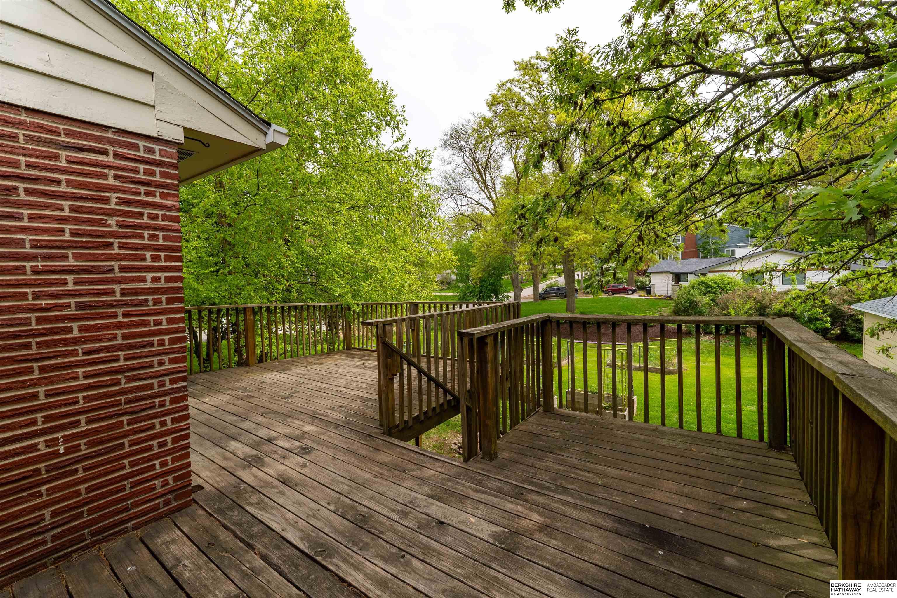 Omaha, Nebraska 68114, United States, 3 Bedrooms Bedrooms, ,2 BathroomsBathrooms,Residential,Pending,124711